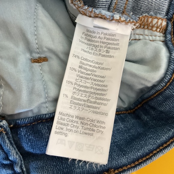 Madewell Womens 26 High Rise‎ Button Fly Cut Off Denim Shorts Raw Hem - Picture 5 of 5